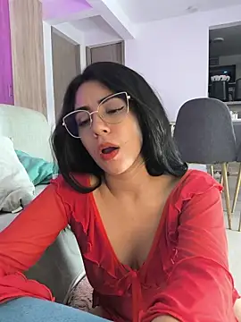 Sara-215 - Naked for u