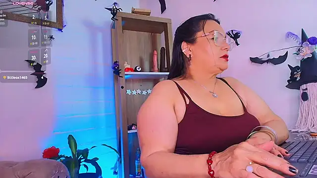 EllenaBoobs_ - fuck me dildo bigger