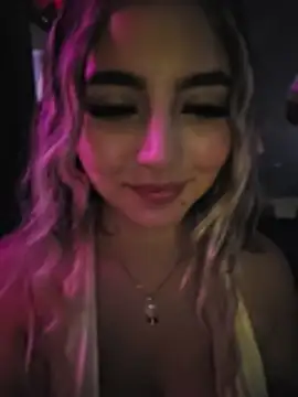 CelesteBlaze_ - Show boobs in public🍒