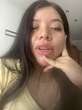 DulceAngelica - Colita en 4