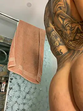 Tamyjenkins1 - Riding dildo in the bathroom #