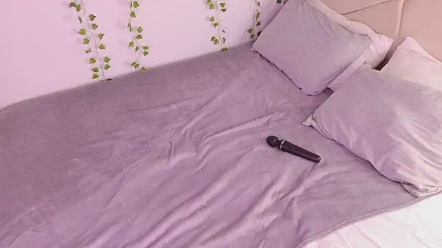 Lylylovesyou - touch my pussy in doggy close up