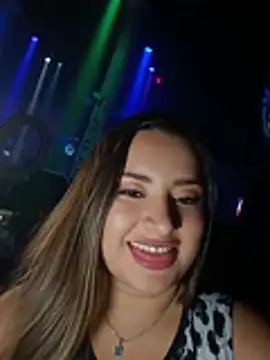 LunaDiaz999 - Explicit show in the bathroom