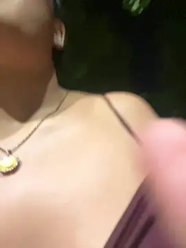 Dakota_JE - 🔥Both girls naked in public 🔥