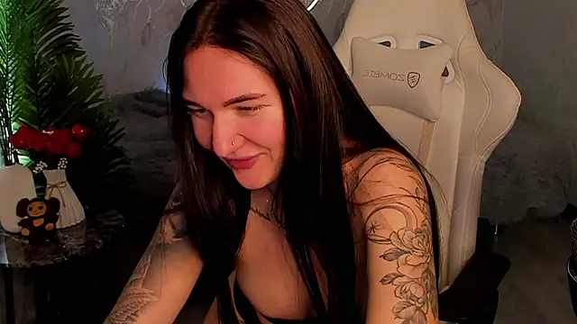 Babyisperfect - LET'S MAKE LOVE
