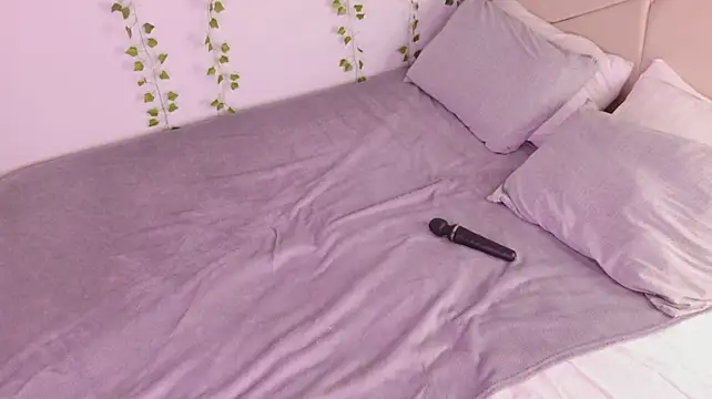 Lylylovesyou - touch my pussy in doggy close up
