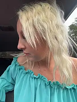 MerlinDave - Finger pussy/naked ✌️🤫🤤