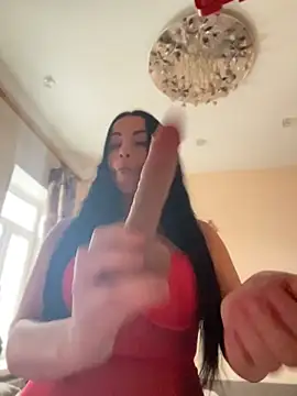 CrazzyChicks - Masturbate pussy close up/cum with me😈