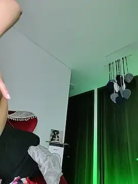 ValeNiitaLuv - 💋 TONIGHT'S NAUGHTY GOAL 🔥 DOMI ASS