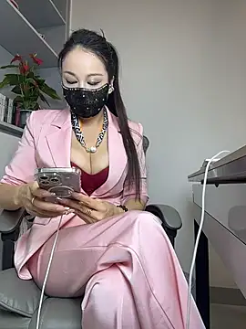 TopAlice566 - 无内摇屁屁💕