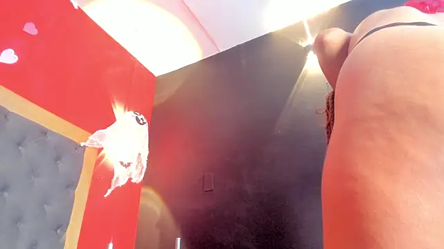 YayaHilton - whip my ass 🍑🍑