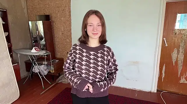 BrittanyLebowitz - gently lick the lips