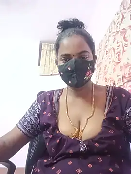 Tamilratchasii - Open boobs