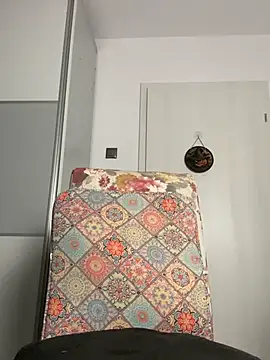 Snow_flakee - Squirt