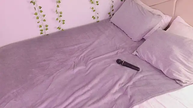 Lylylovesyou - touch my pussy in doggy close up