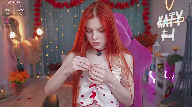 Katy__Ethereal - massage my boobs