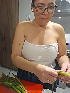 Ellie-Elizabeth - 🪄 vibe clit domi 🎁 cum