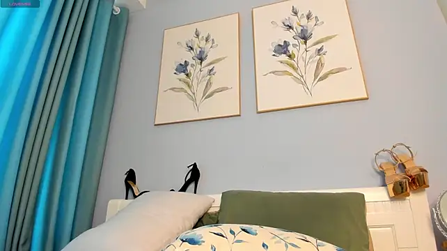 Your_wet_alizee - pussy play wet