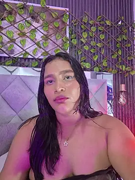 Sara_Chanel_