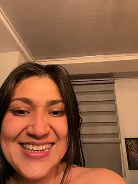 Magenta_Moon - Show de aceite (Show oil) 😋
