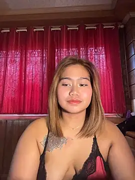 Vien_pussy69 - UNDRESS ME
