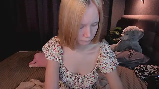 Asya_Almost - add ice on my breast + take off my top