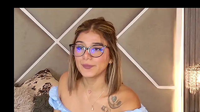 MiaKelsey - FUCK PUSSY W DILDO