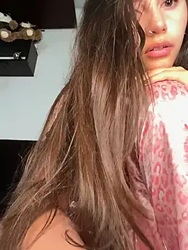 Channel-rose1 - Oil tits