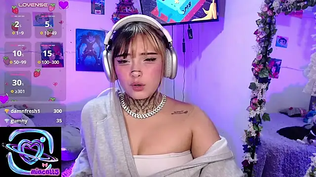 Mia_catt05