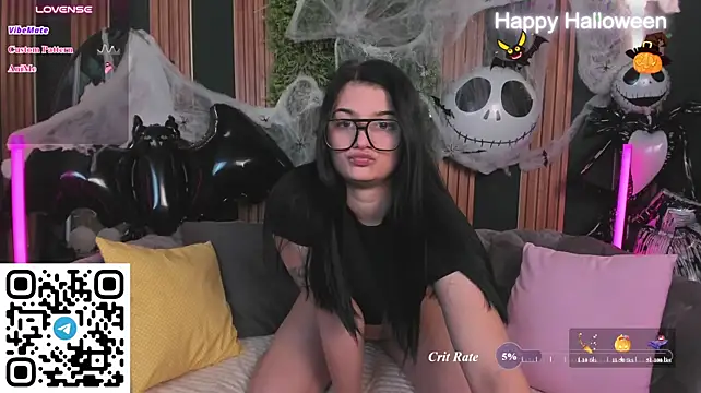 SolaZolaz - HOT TEASE SHOW +SLAP MY ASS AND BOOBS