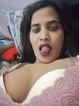 Cute_radhikaa - 200000