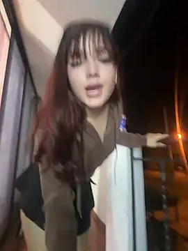 Amelia_rousse26 - one fingers in the ass