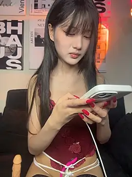 Xiaoxiao1001 - 道具自慰