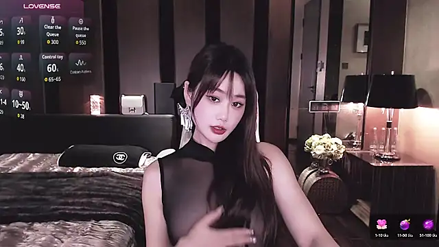Aurora__77 - 周六快乐