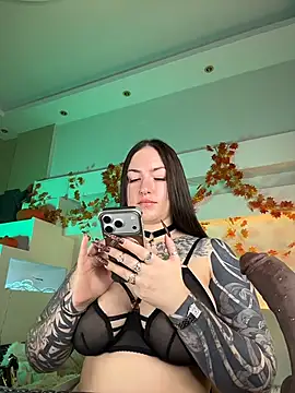 Tattitude_ - Topless 10 minutes