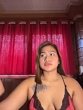 Vien_pussy69 - UNDRESS ME