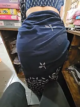 Indianhotwife639 - Joystick in Ass