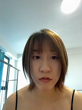 Judi-a - 买套装