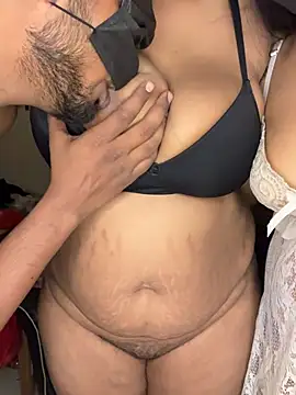 Miss-Neha2 - BOTH PUSSEY FINGERING