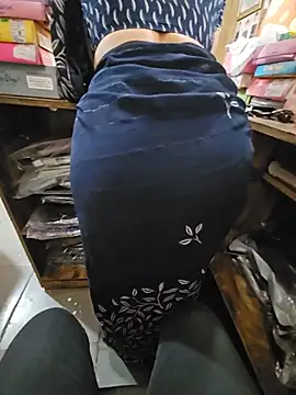 Indianhotwife639 - Joystick in Ass