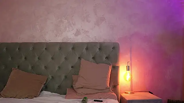 LucyWilow - Lush Control Last Tipper