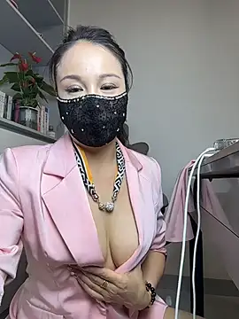 TopAlice566 - 无内摇屁屁💕