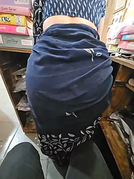 Indianhotwife639 - Joystick in Ass