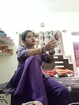 Heyy_Anshi - Show Pussy With Fingringss