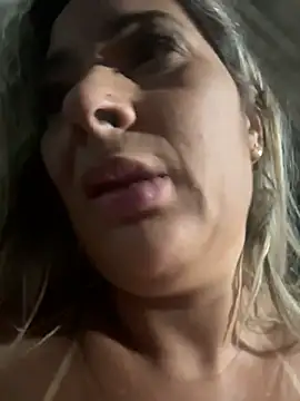 Lindinha-sexy - tocando sirica no carro de app!!!!!!!!