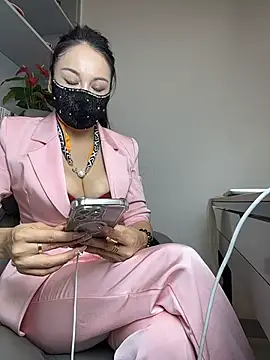TopAlice566 - 无内摇屁屁💕