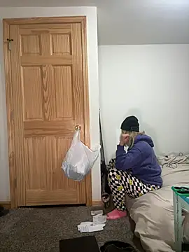 KITTYBOOBOOFUXX - Heyyo;Faded@F;KumPlayy