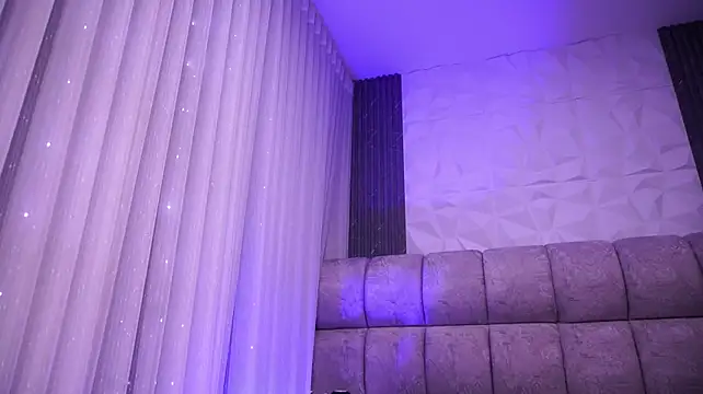 Godess_Scarlett77 - ⭐UR SOOOO HOT LOVE I LOVE IT⭐