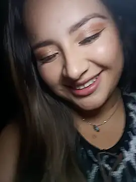 LunaDiaz999 - Explicit show in the bathroom