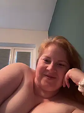 Curvy-GingeXX